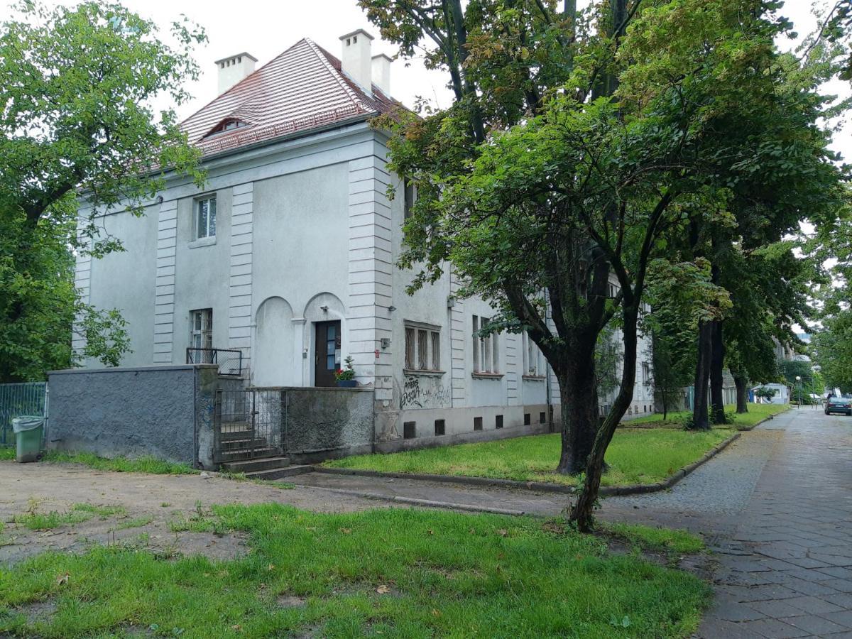 Przy Dworcu Pkp * Wrocław